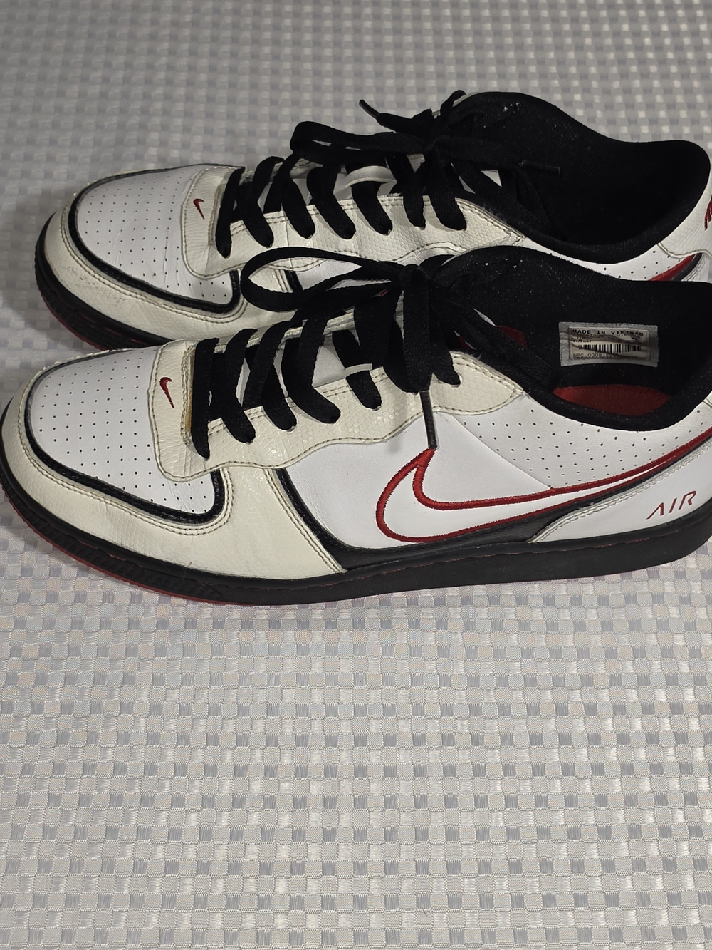 Vintage 2007 Nike Air Indee Low White Black Red 318488-111 Men's Size 8